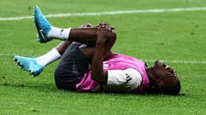 虽然勇士坐 虽然勇士坐